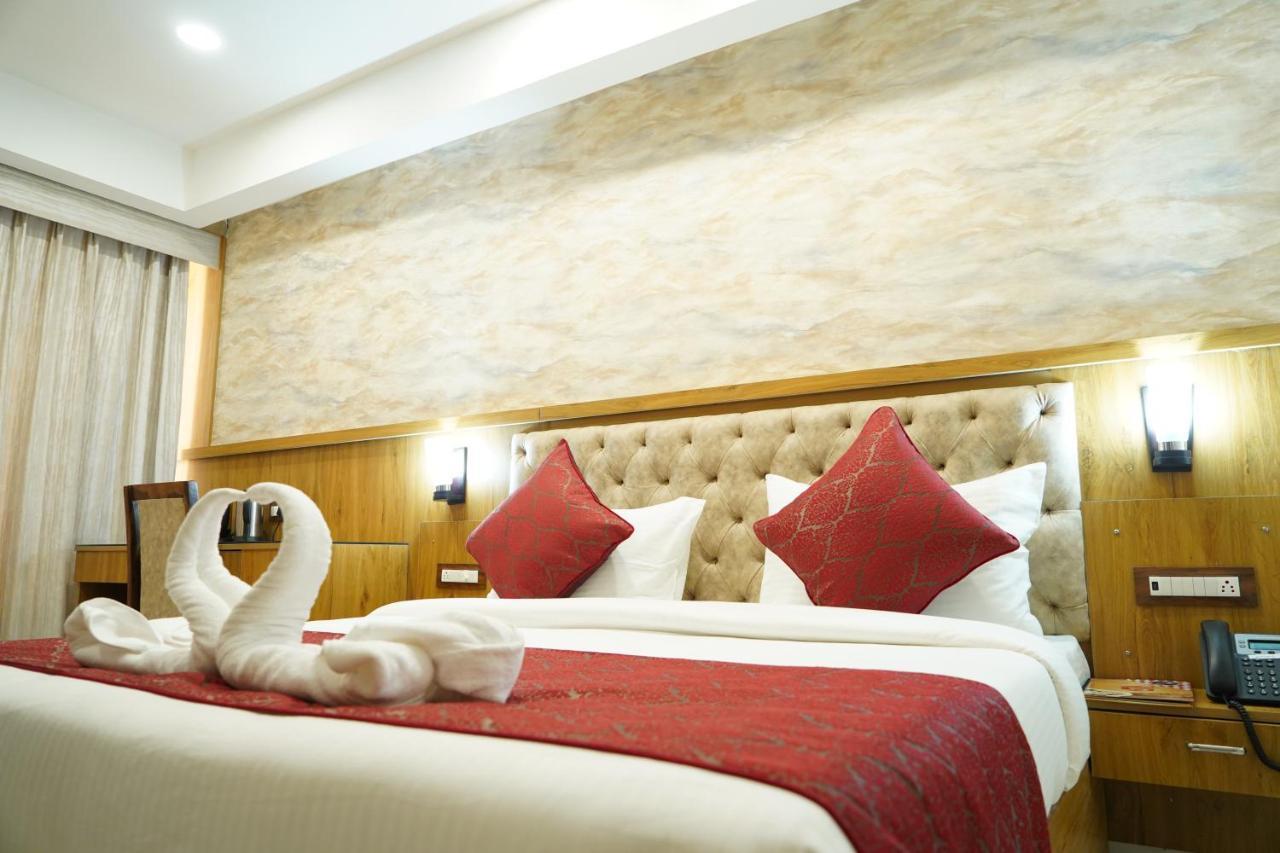 Hotel Shanti Sagar Kharar Exterior photo